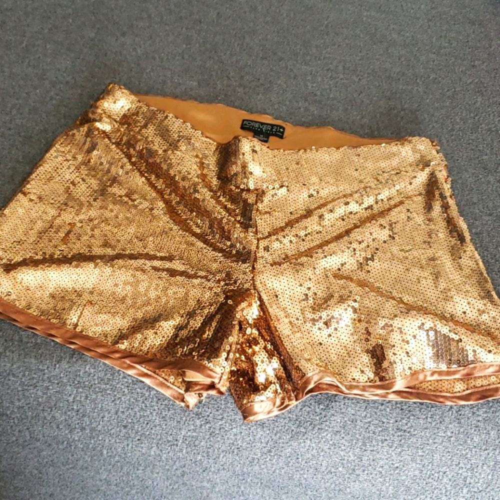 Rose Gold sequence shorts